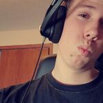 Goldenrooster21 - snapchat username