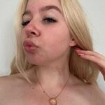 Emily B - kik username