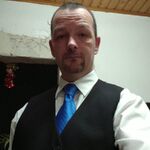samtheshadow75 - kik username