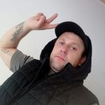 Mrwhat - kik username