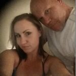 Em - kik username