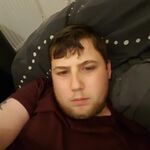Azza220598 - kik username