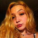 velvetyalien - kik username