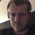 tellawne - kik username