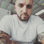Justin Garrett - kik username