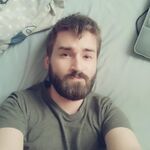 Piotrello - kik username