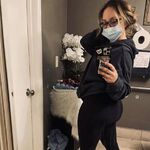 Nicole - kik username