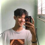 light - snapchat username