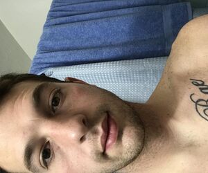 Devinisthatdud