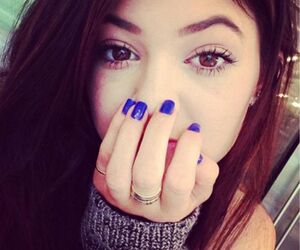 LonelyGirl99