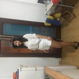 Laura oli
