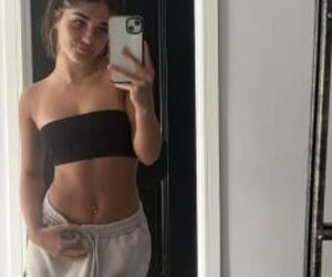 Lindsey_120497