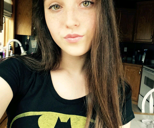 laura