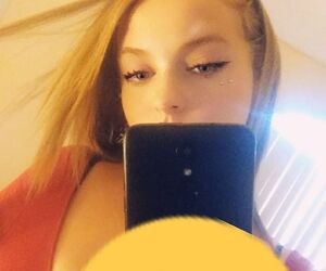 Becca_Nesiree