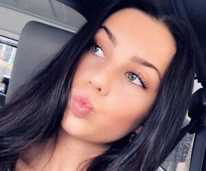 EmilyCallisa