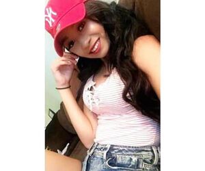 ariana1