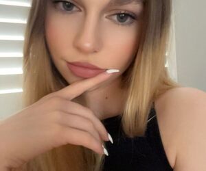 Suzanne