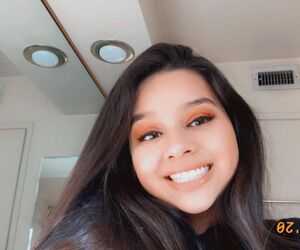 Hello_Goodbyee