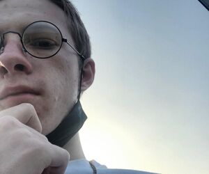 L