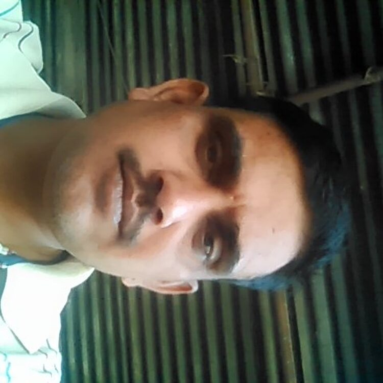 Foto de perfil de Ravinder Kumar