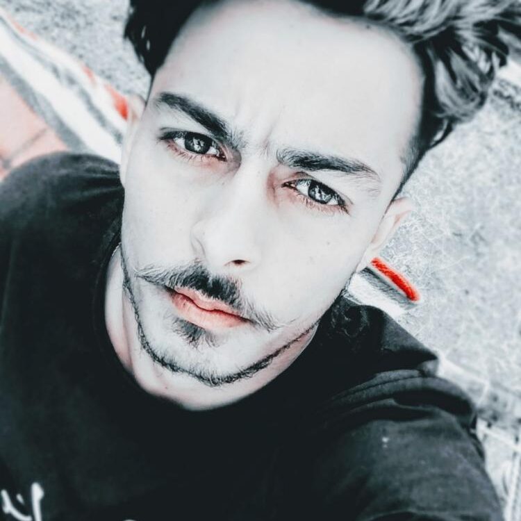 Foto de perfil de Bharat Bhushan