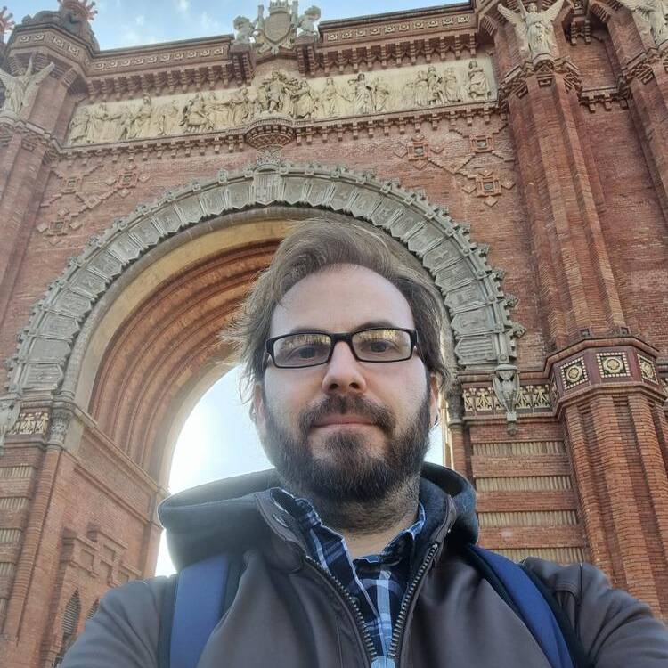 Foto de perfil de Adrián