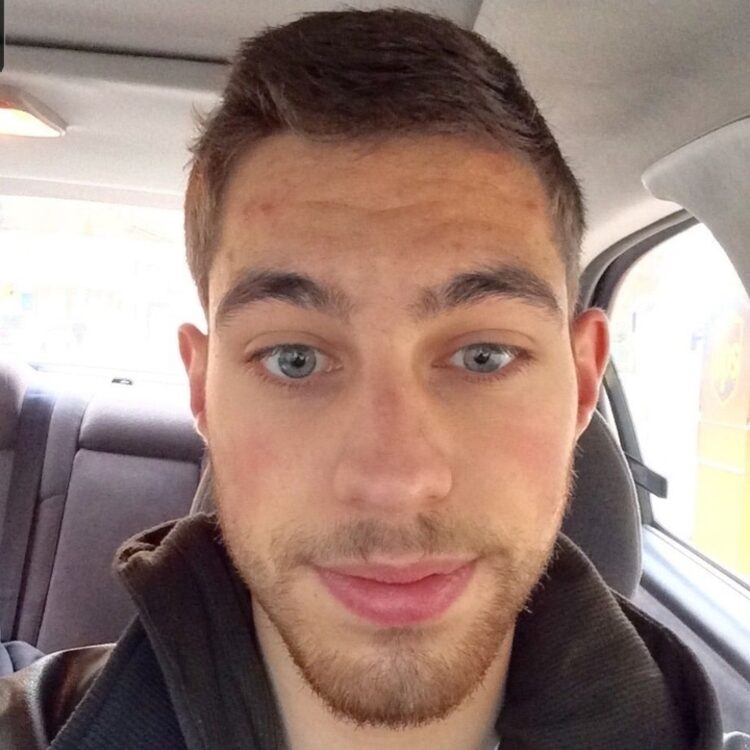 Foto de perfil de J