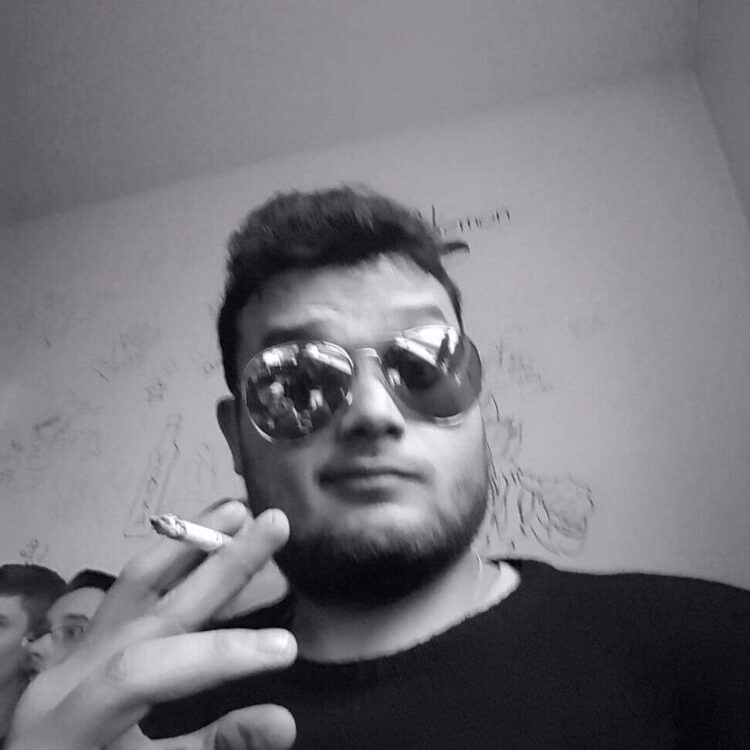 Foto de perfil de KiraTG