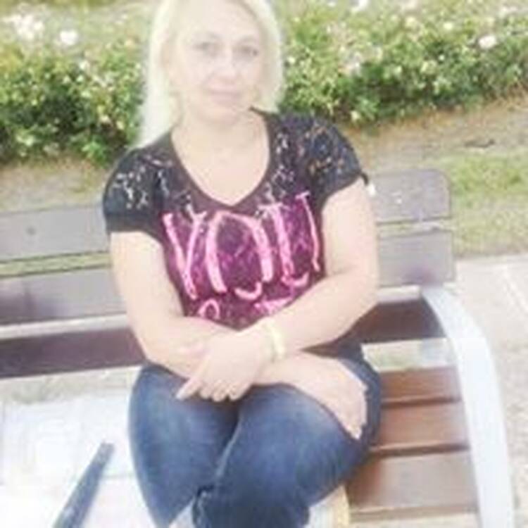 Foto de perfil de Oana Petronela Surpanele
