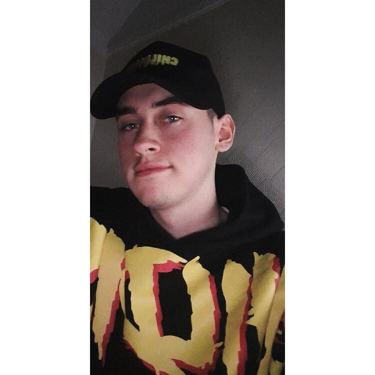 Foto de perfil de Aarron.black
