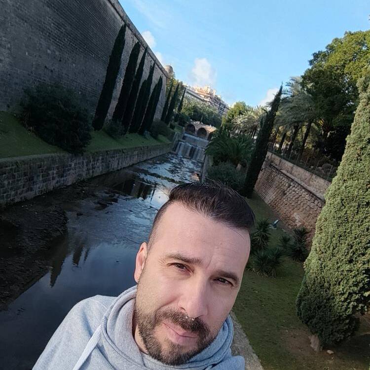 Foto de perfil de Zoilo Miguel