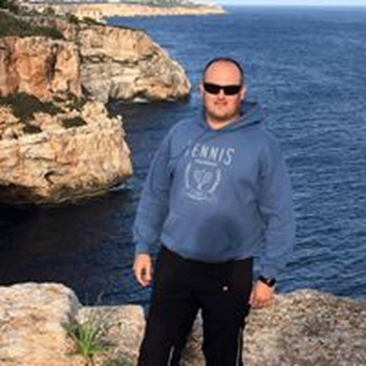 Foto de perfil de Gabriel Bogdan Nasui