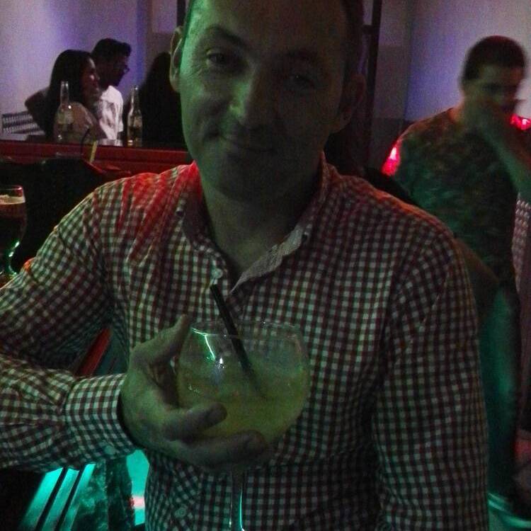 Foto de perfil de Cris