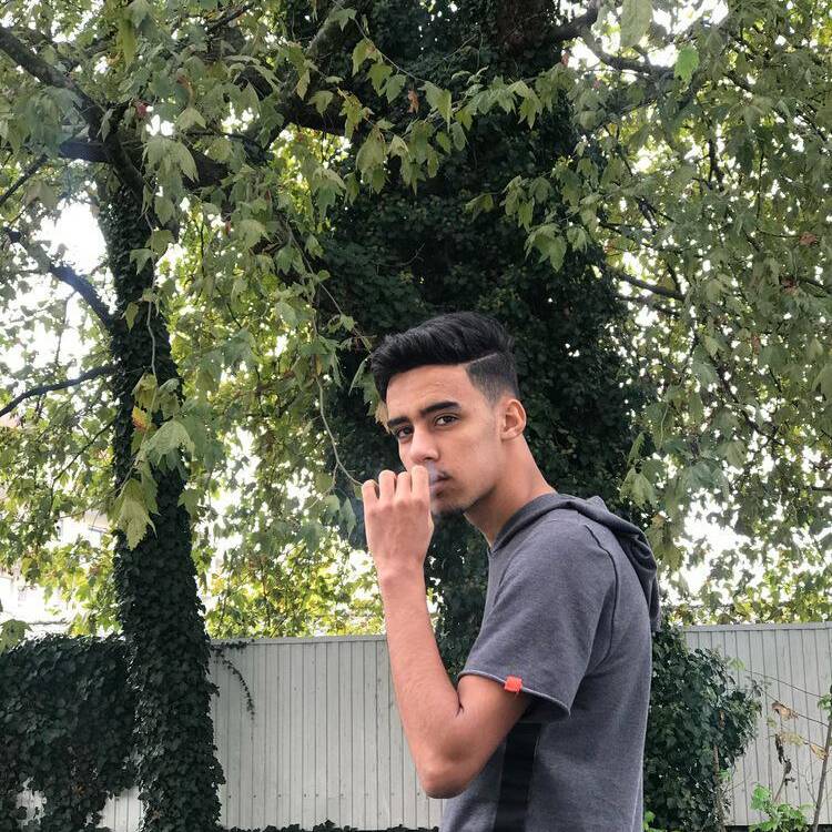 Foto de perfil de Mou