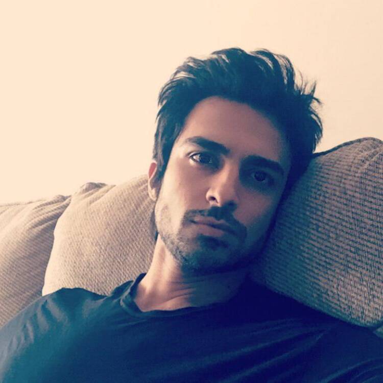 Foto de perfil de Max yam