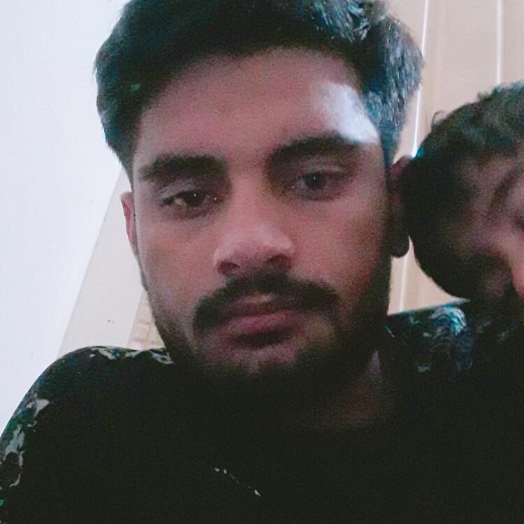 Foto de perfil de Umair