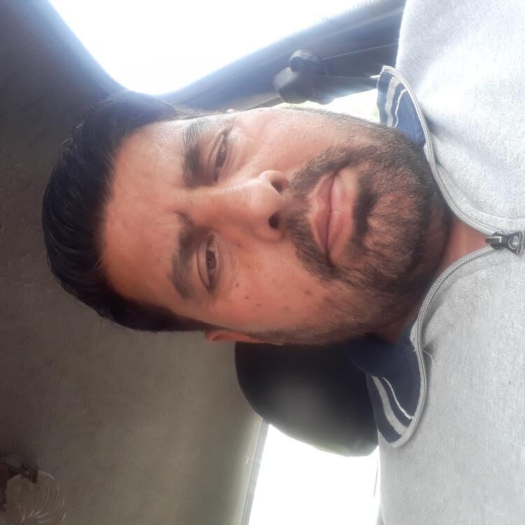Foto de perfil de Farooq