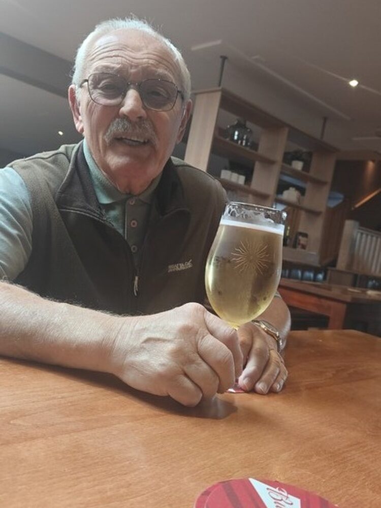 Foto de perfil de James