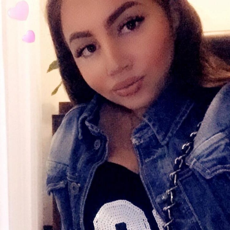 Foto de perfil de Andela Oyuela Murer