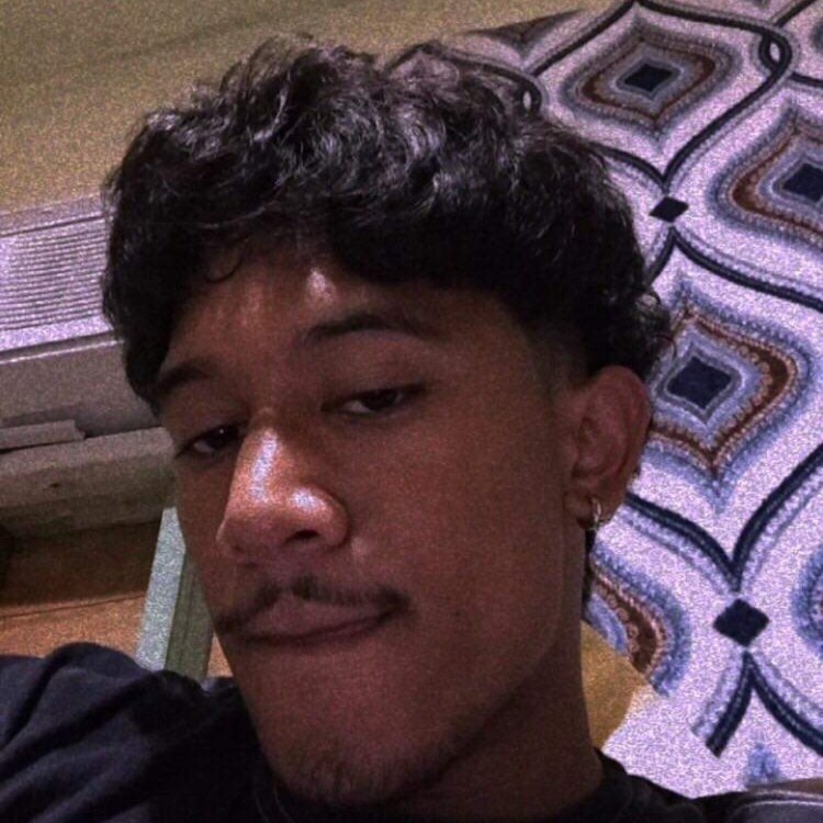 Foto de perfil de Russ_chill
