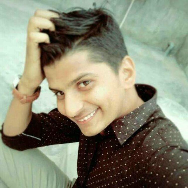 Foto de perfil de Kamlesh Singh