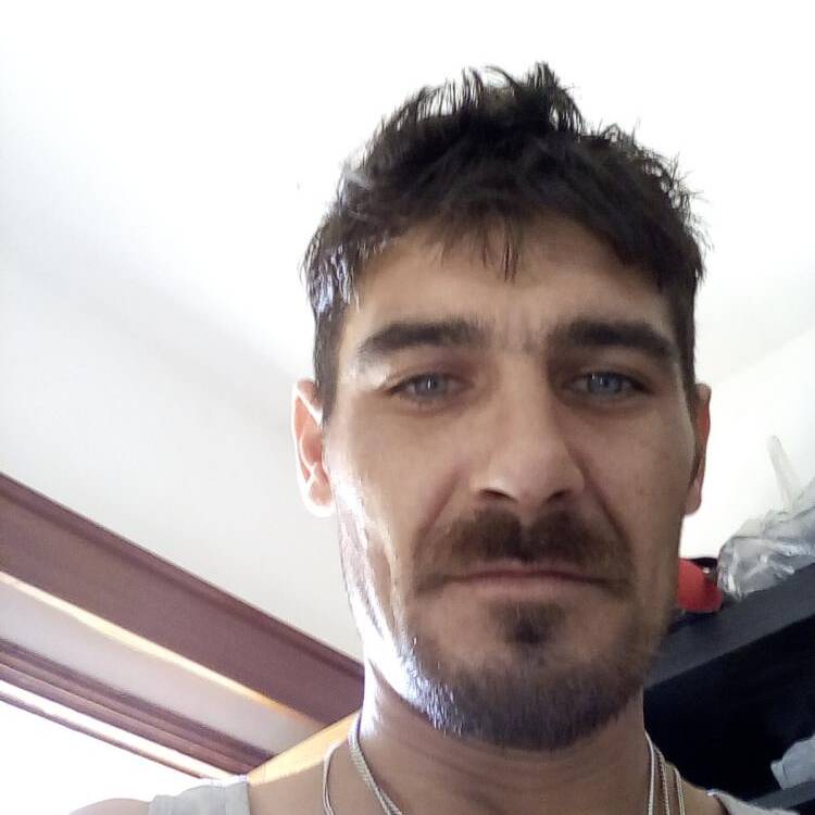Foto de perfil de yordan