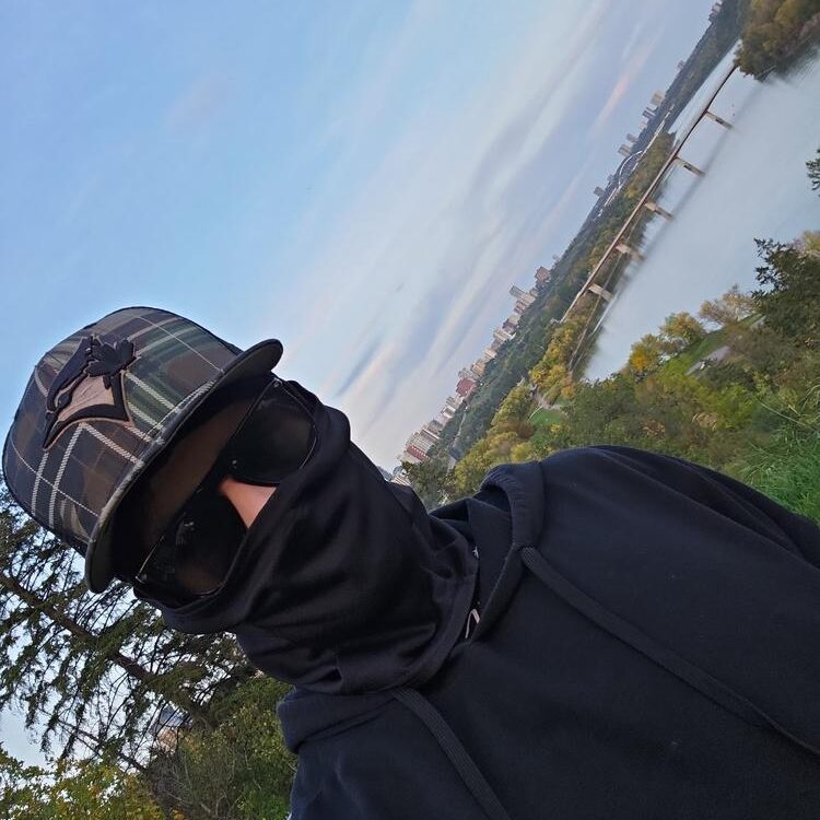 Foto de perfil de COLTON WOODFORD