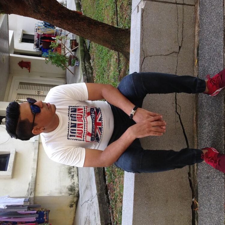 Foto de perfil de Umair