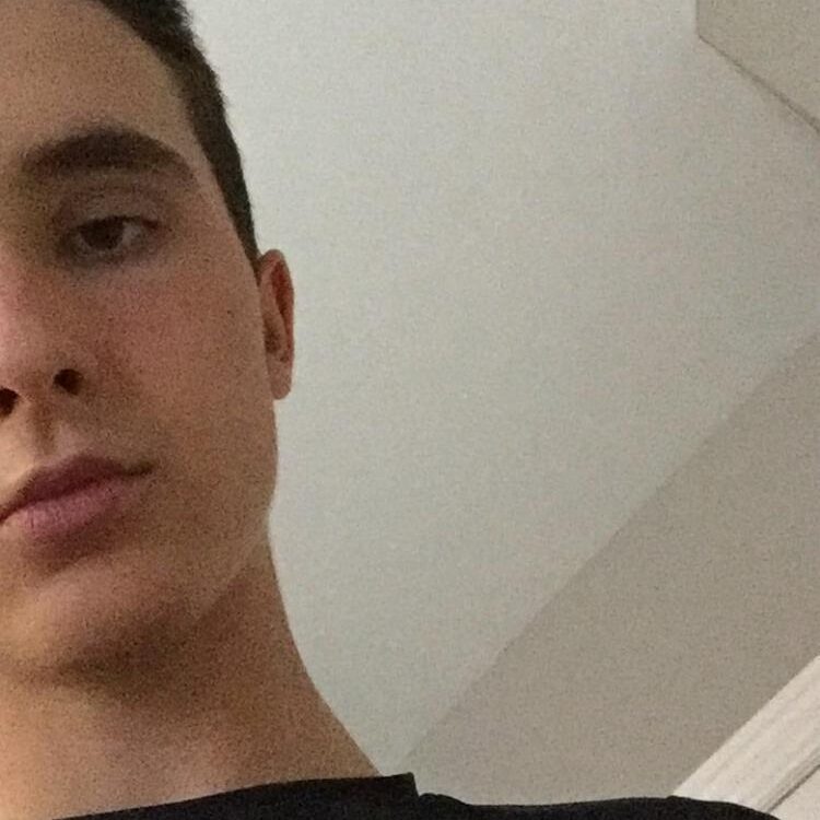 Foto de perfil de Cedric