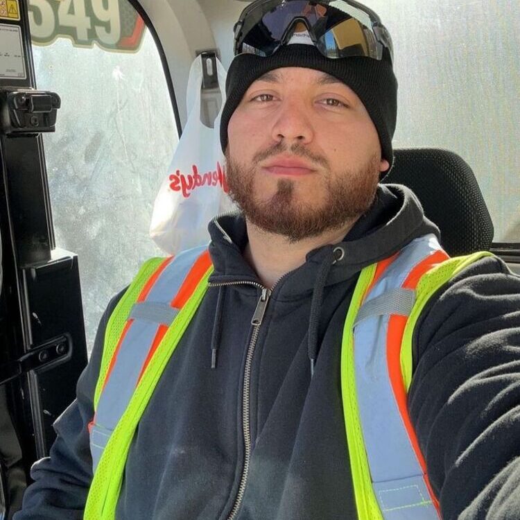 Foto de perfil de Mike James