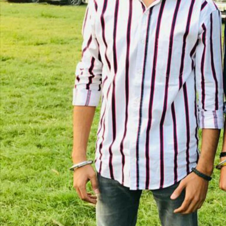 Foto de perfil de Rishav sharma