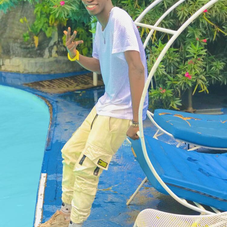 Foto de perfil de Alpha junior kallay