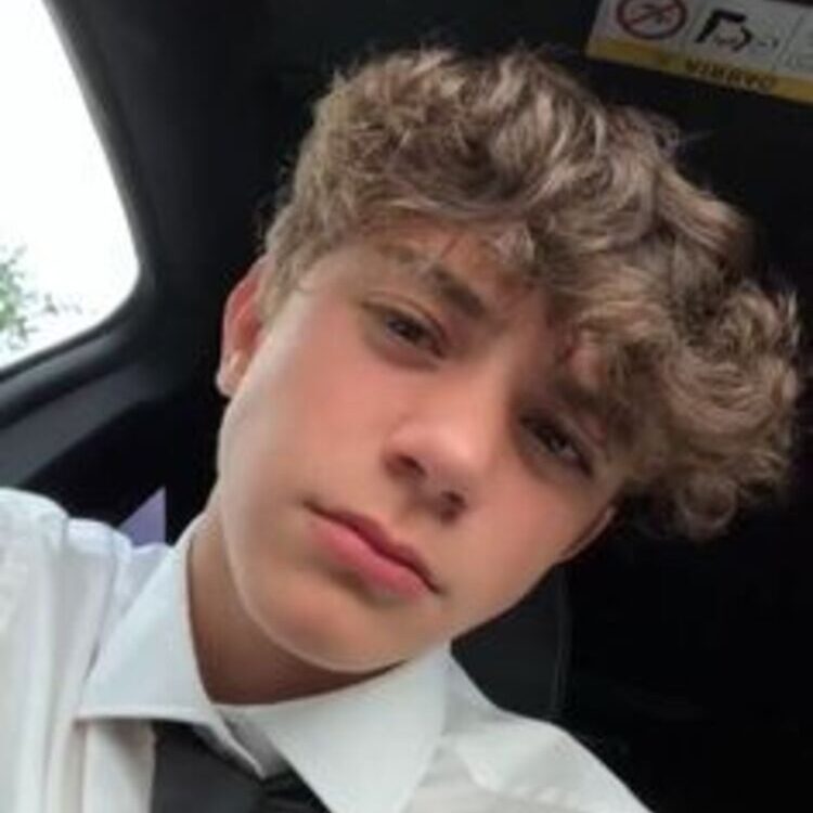 Foto de perfil de Charlie Taylor