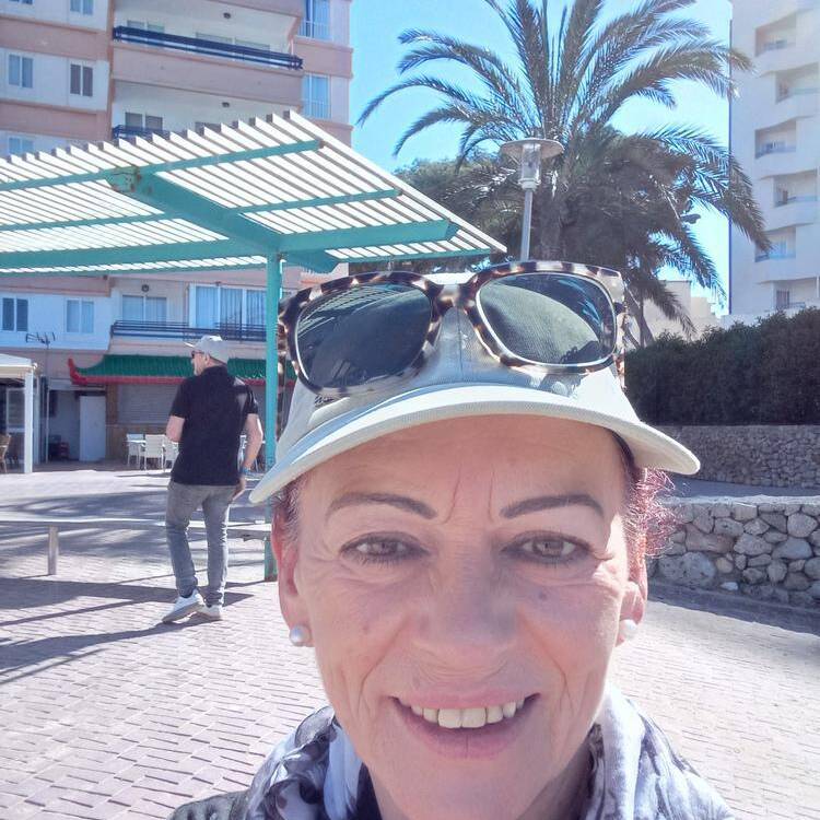Foto de perfil de maria dolores